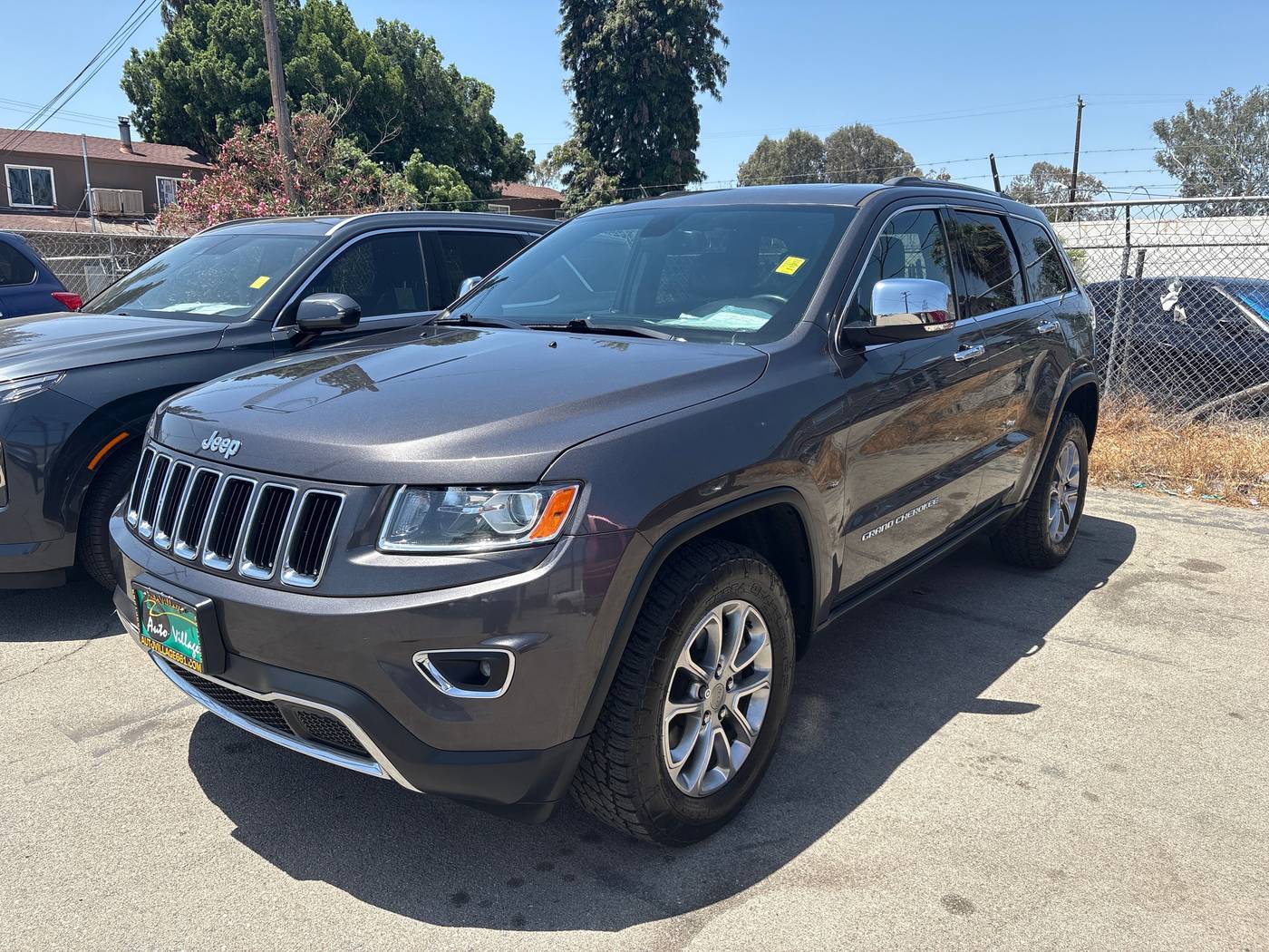 2015 Jeep Grand Cherokee Limited — SUV — 81,469 mi — Bakersfield, CA