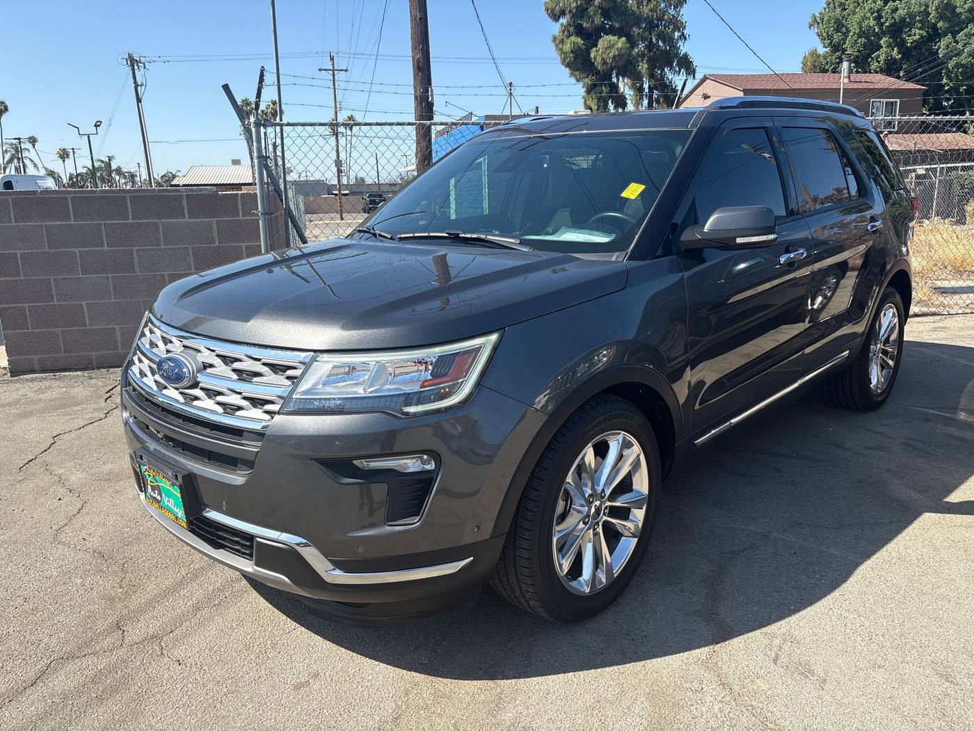 2018 Ford Explorer Limited — SUV — 86,895 mi — Bakersfield, CA