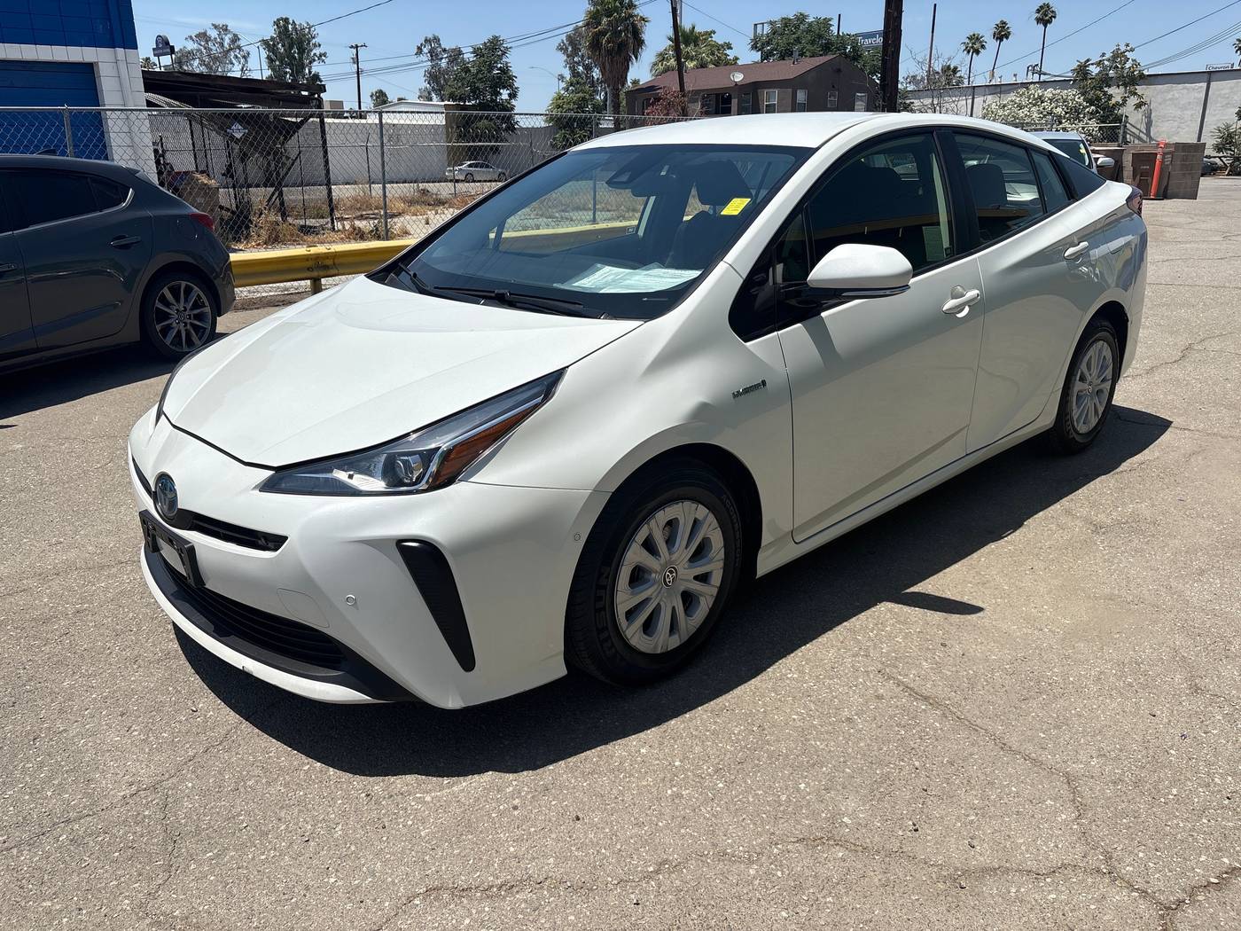 2020 Toyota Prius Limited — Hatchback — 72,793 mi — Bakersfield, CA