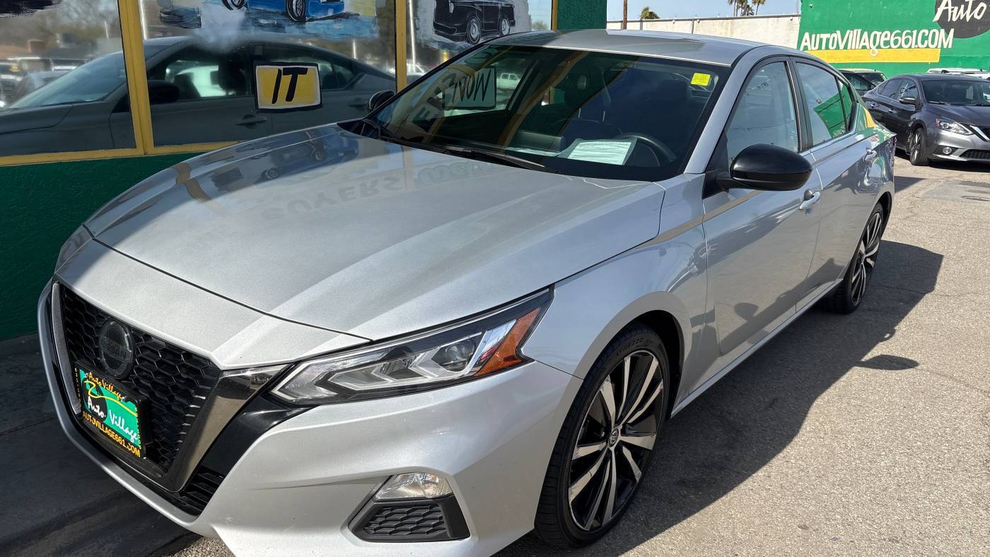 2021 Nissan Altima SR — Sedan — 72,314 mi — Bakersfield, CA