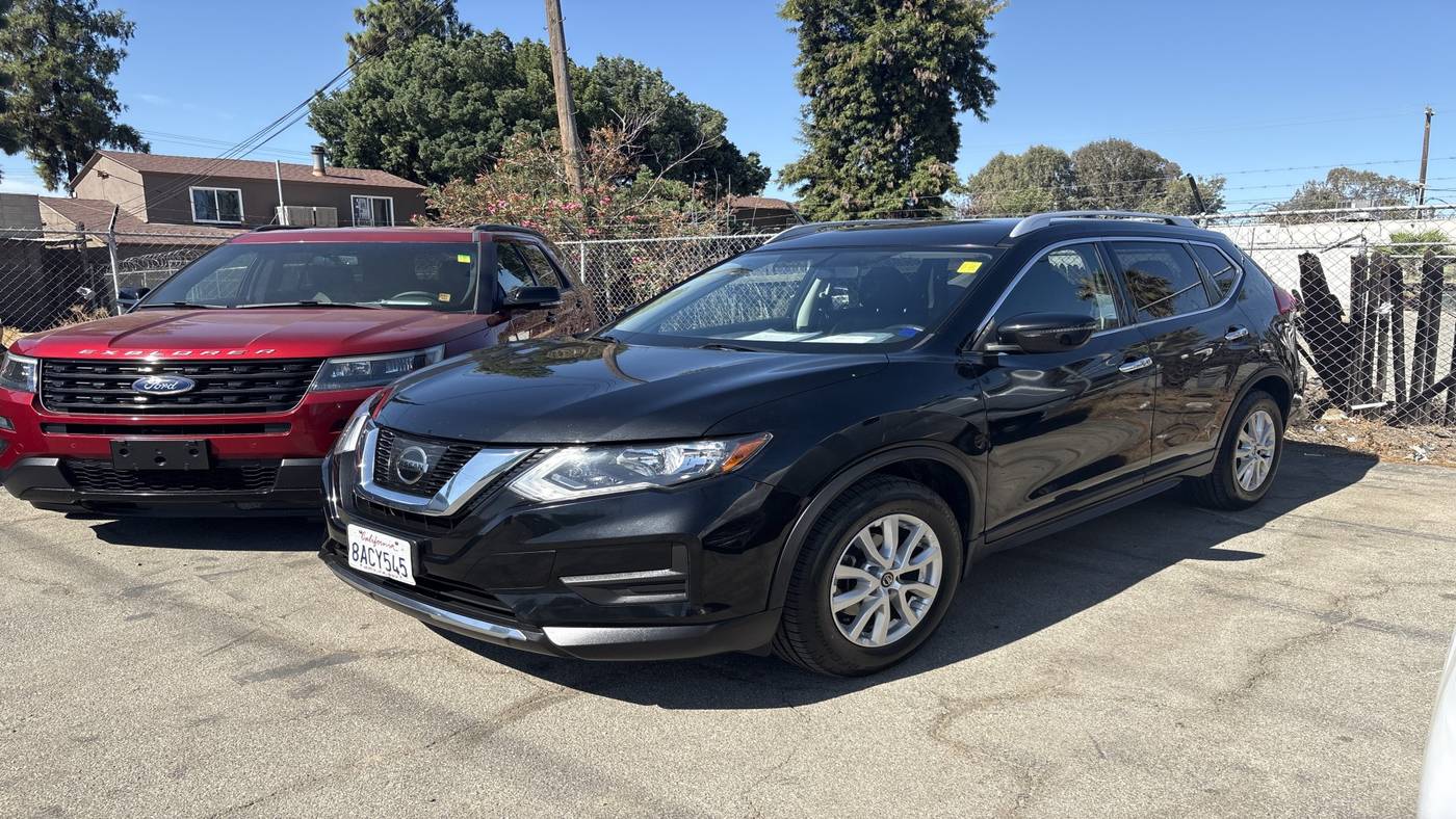 2017 Nissan Rogue SV — SUV — 87,017 mi — Bakersfield, CA