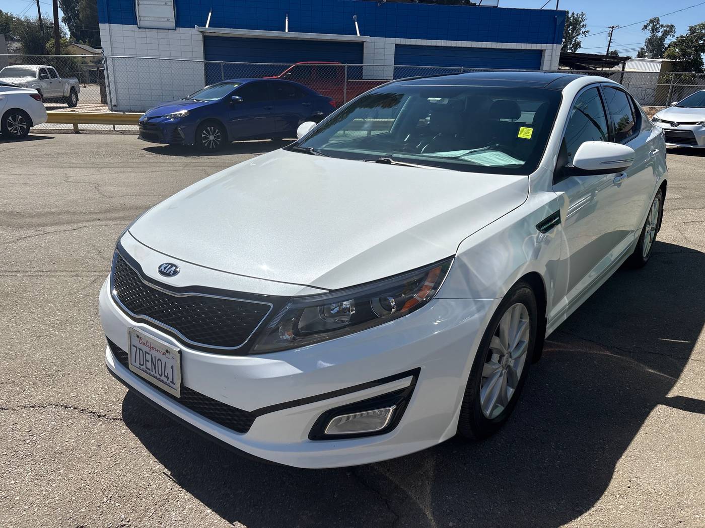 2014 Kia Optima EX — Sedan — 88,337 mi — Bakersfield, CA