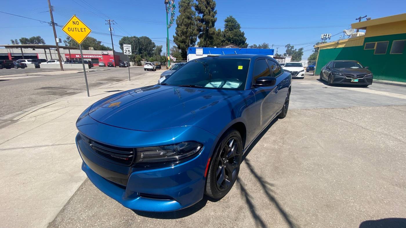 2020 Dodge Charger SXT — Sedan — 72,456 mi — Bakersfield, CA