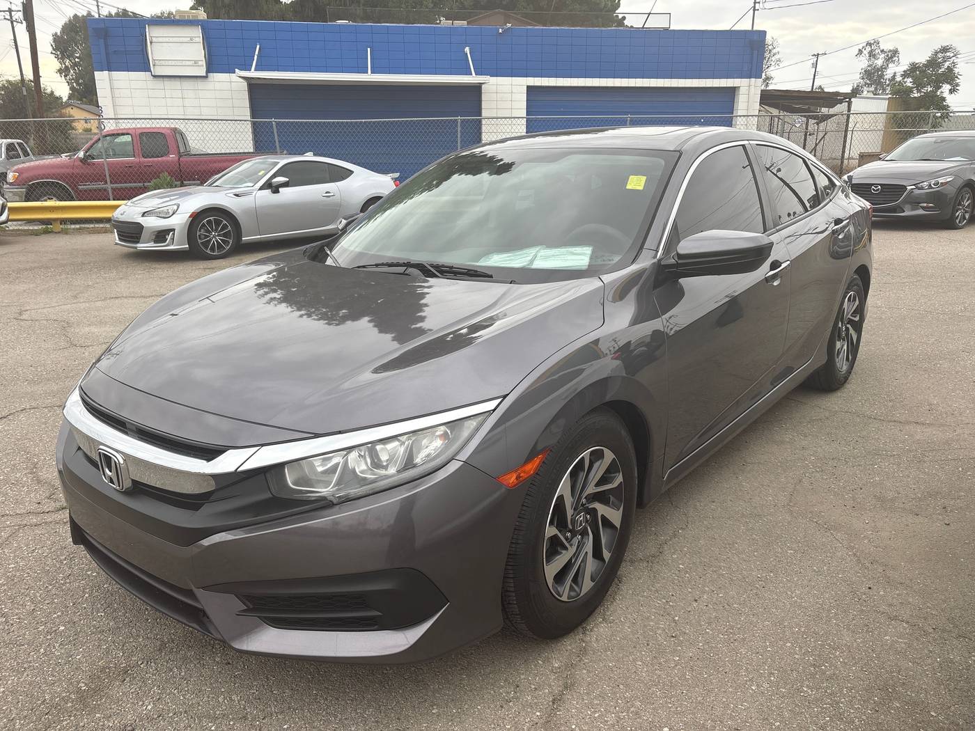 2018 Honda Civic EX — Sedan — 70,311 mi — Bakersfield, CA