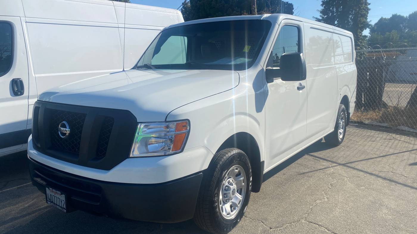 2020 Nissan NV Cargo NV1500 SV — Cargo Van — 128,308 mi — Bakersfield, CA