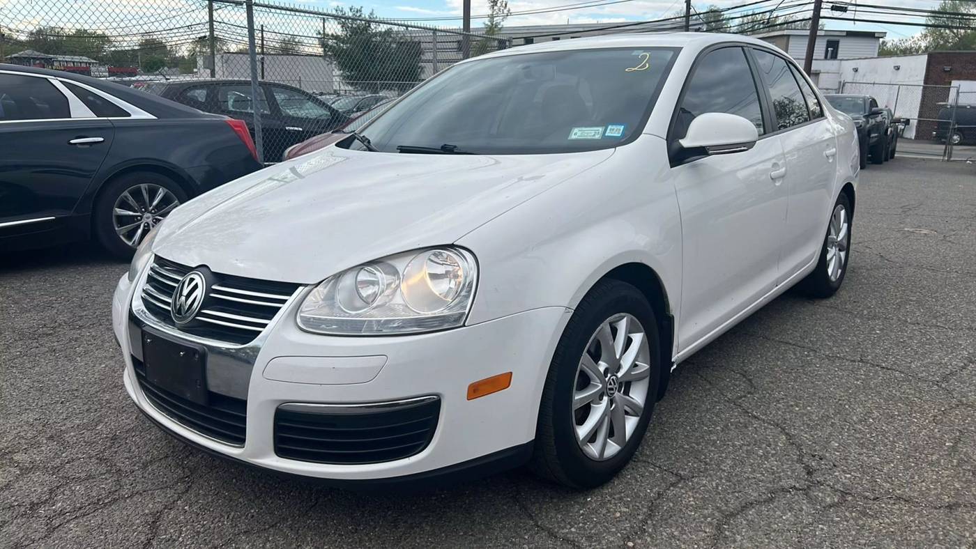 2010 Volkswagen Jetta SEL — Sedan — 125,162 mi — Garfield, NJ