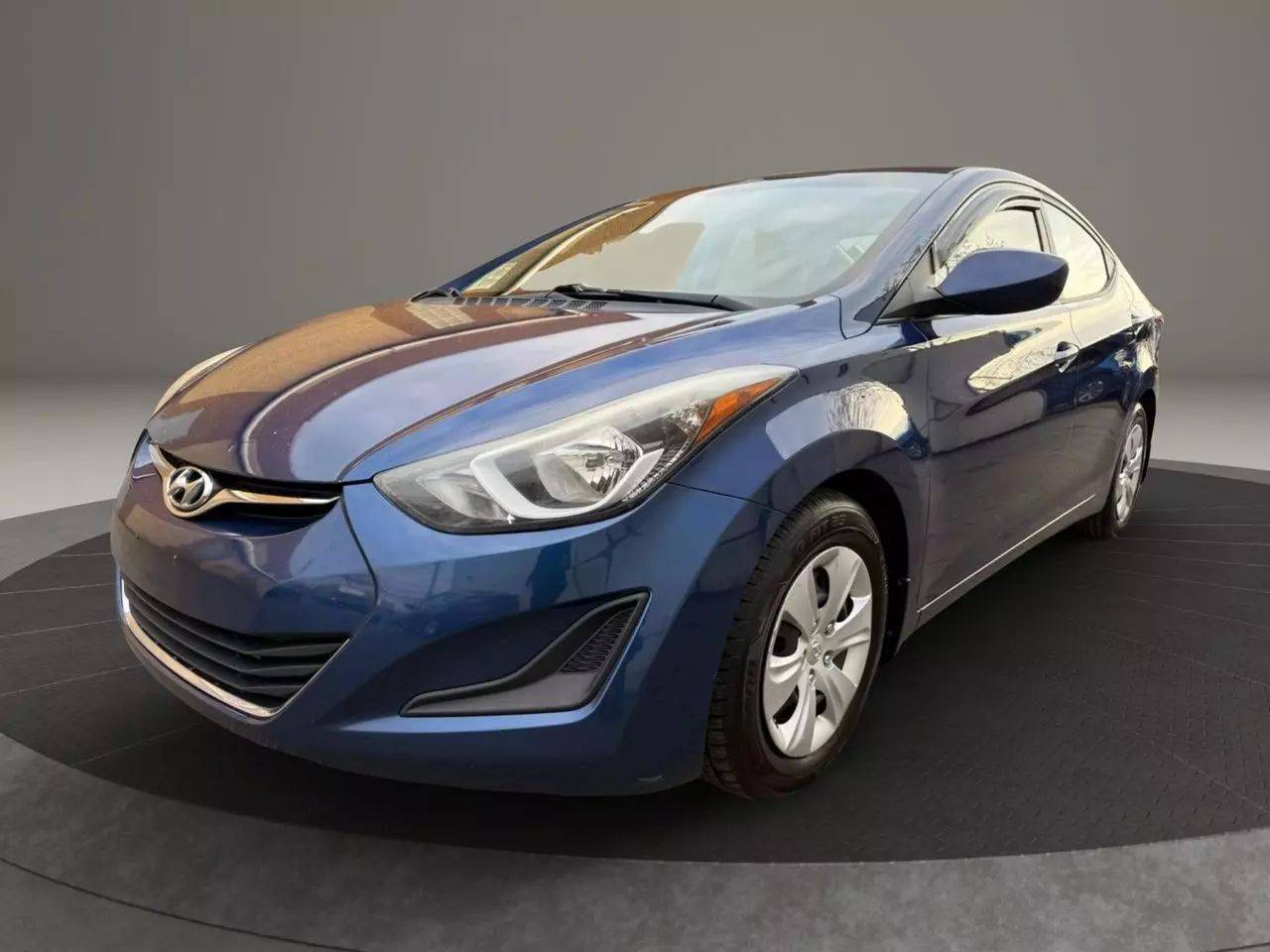 2016 Hyundai Elantra SE — Sedan — 130,680 mi — Garfield, NJ