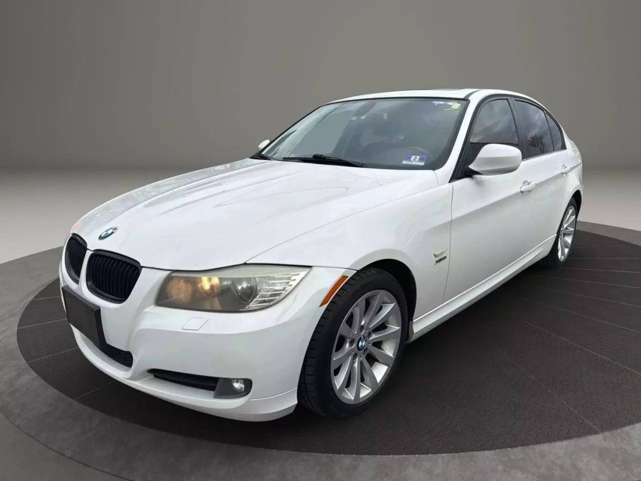 2011 BMW 3 Series 328i — Sedan — 123,419 mi — Garfield, NJ