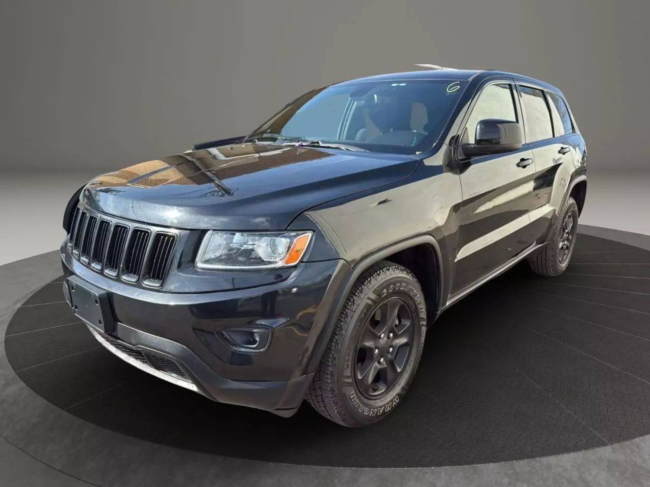 2014 Jeep Grand Cherokee Laredo — SUV — 89,595 mi — Garfield, NJ