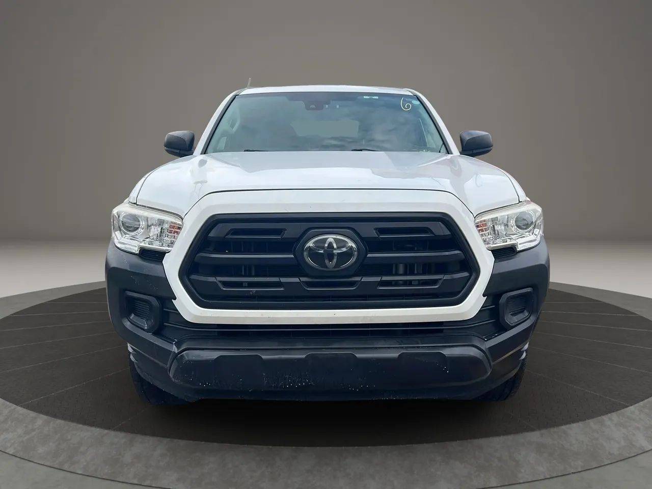 2018 Toyota Tacoma SR — Pickup Truck — 110,549 mi — Garfield, NJ