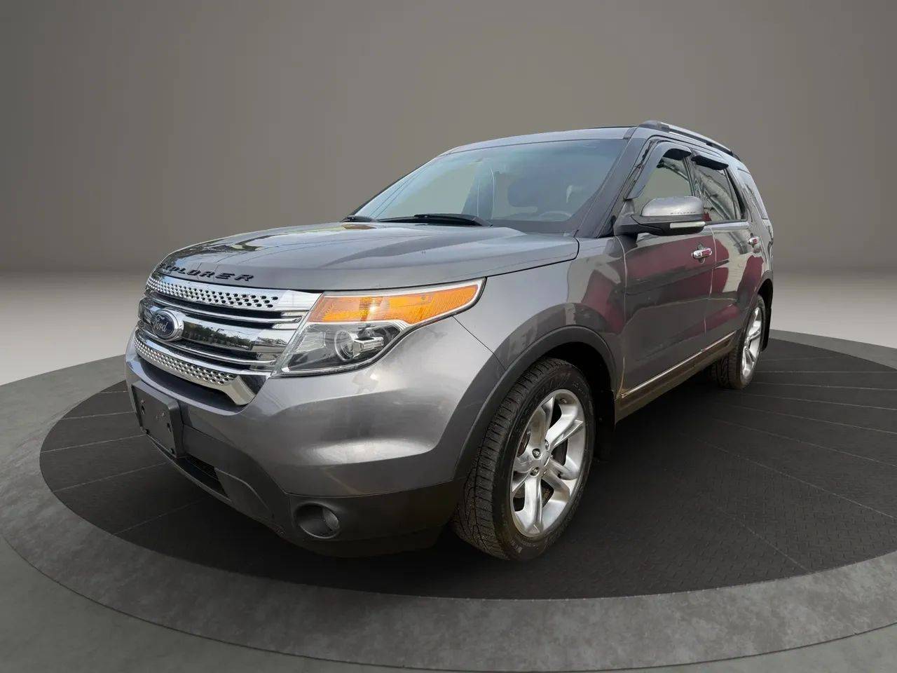 2013 Ford Explorer Limited — SUV — 129,546 mi — Garfield, NJ