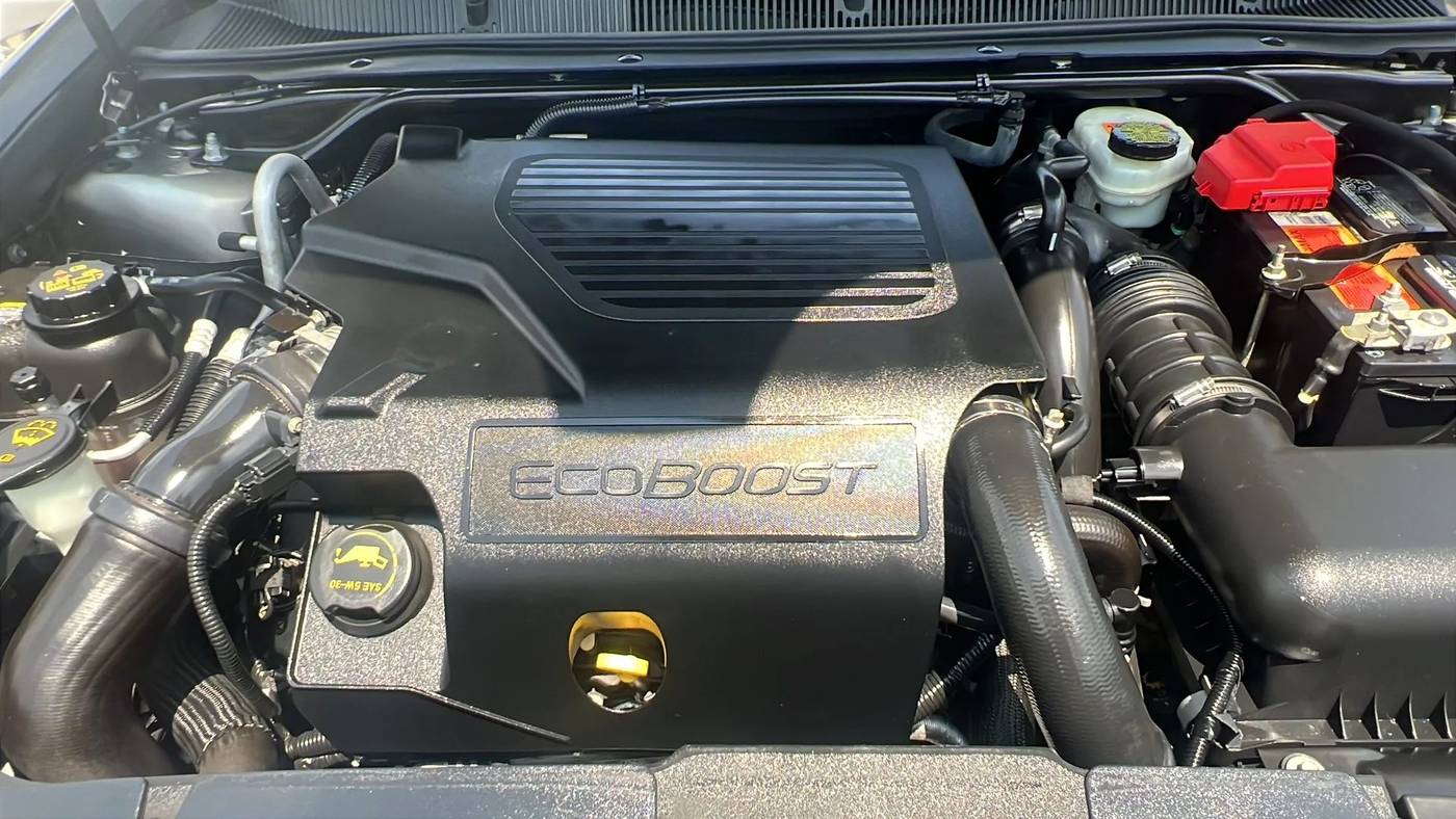 2015 Lincoln MKS EcoBoost — Sedan — 98,414 mi — Garfield, NJ