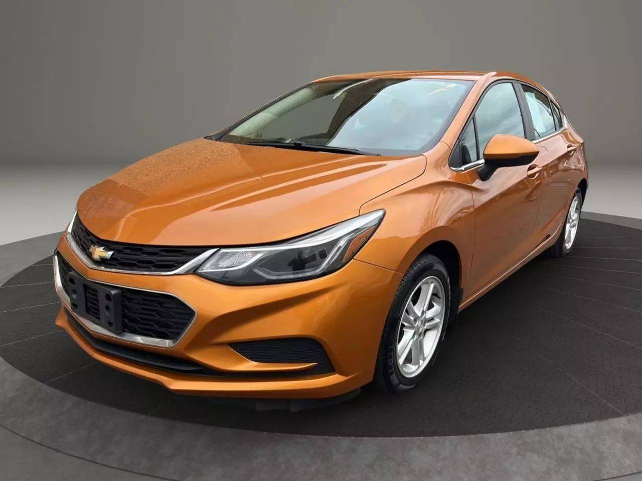 2017 Chevrolet Cruze LT — Hatchback — 125,820 mi — Garfield, NJ
