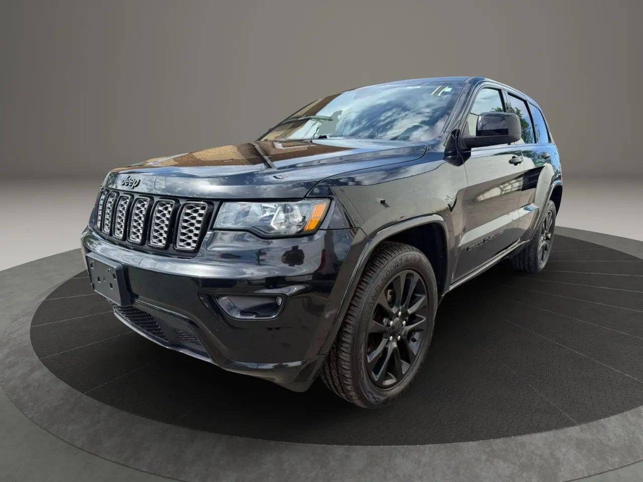 2018 Jeep Grand Cherokee Altitude — SUV — 122,036 mi — Garfield, NJ