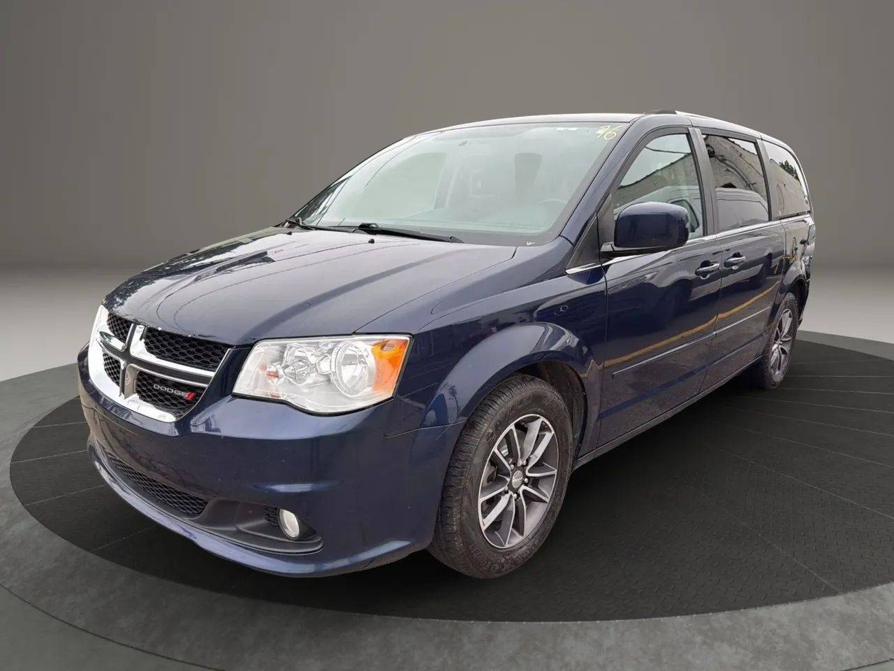 2017 Dodge Grand Caravan SXT — Minivan — 120,862 mi — Garfield, NJ