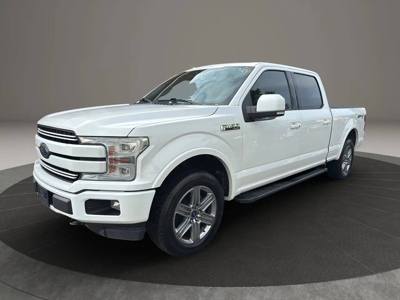 2018 Ford F-150 Lariat — Pickup Truck — 118,459 mi — Garfield, NJ