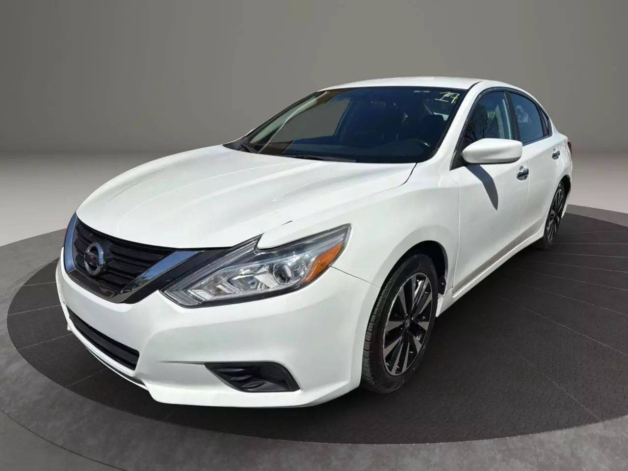 2018 Nissan Altima 2.5 SV — Sedan — 89,180 mi — Garfield, NJ