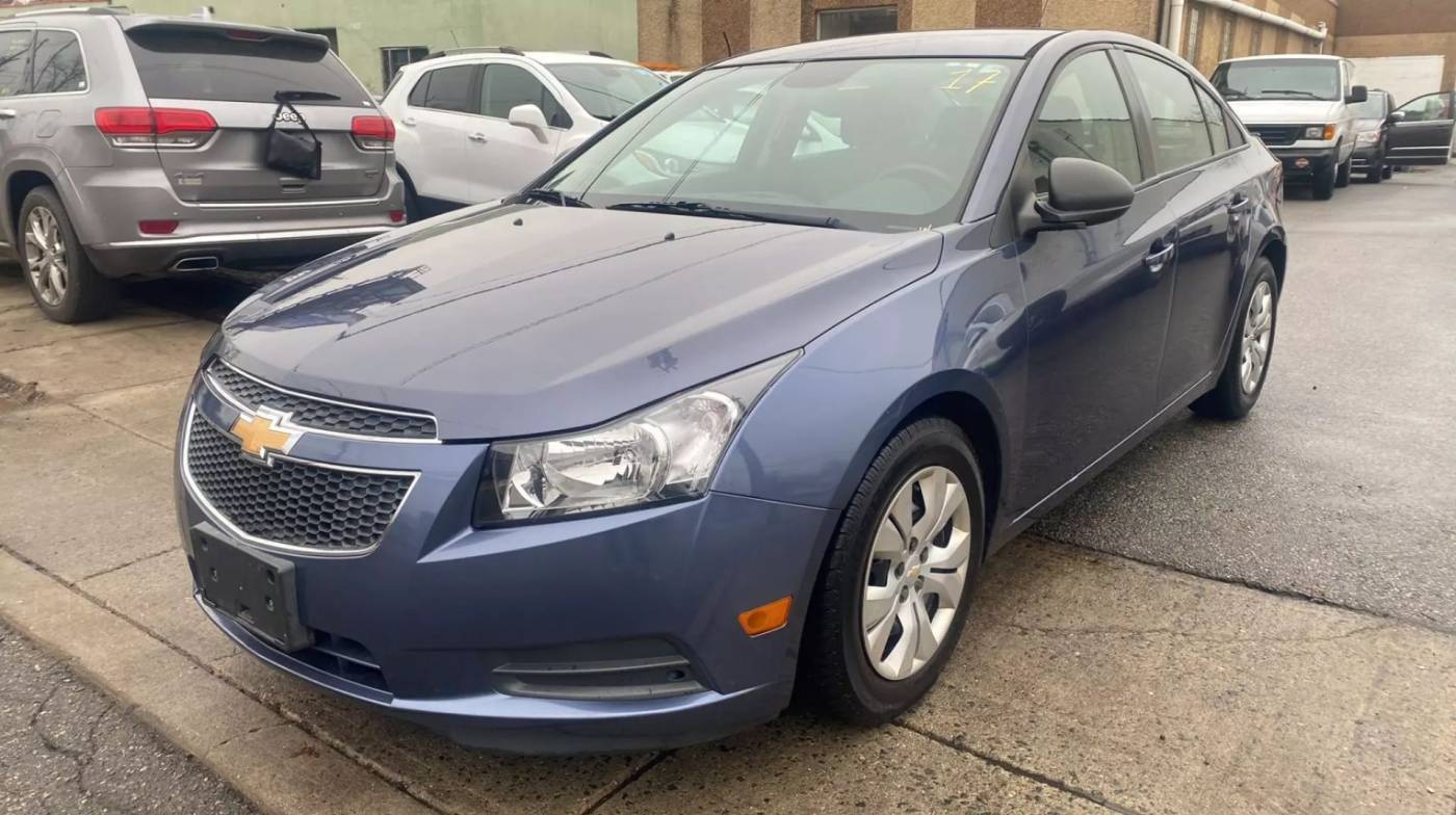 2014 Chevrolet Cruze LS — Sedan — 70,369 mi — Garfield, NJ