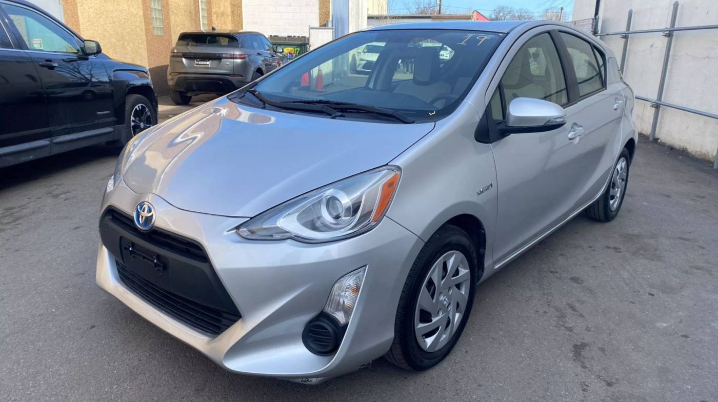 2015 Toyota Prius c One — Hatchback — 119,211 mi — Garfield, NJ