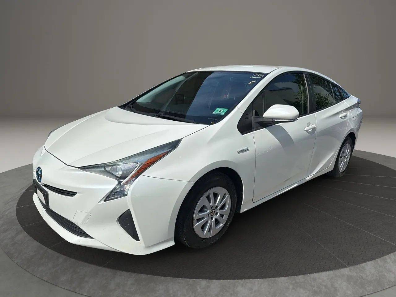 2016 Toyota Prius Two — Hatchback — 131,780 mi — Garfield, NJ