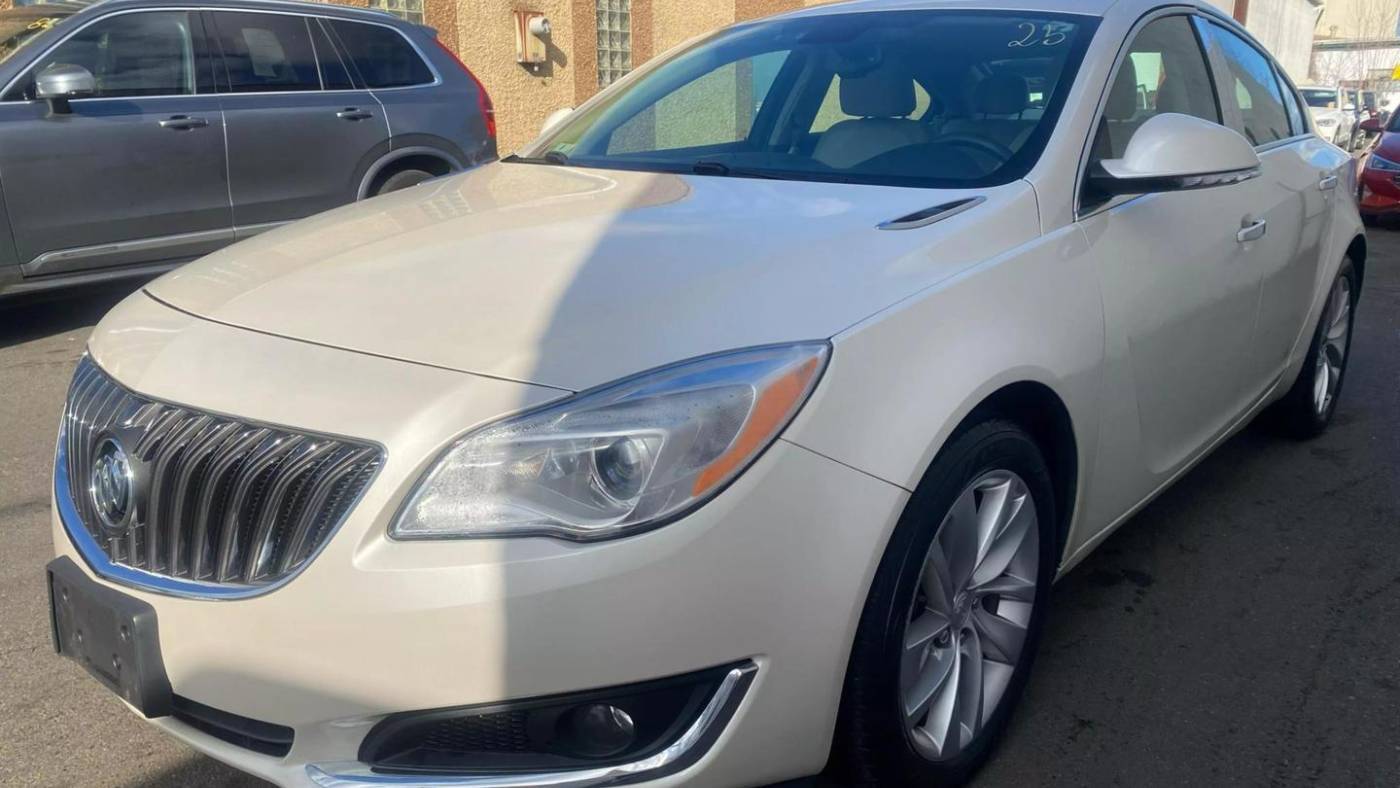 2014 Buick Regal Premium I — Sedan — 101,637 mi — Garfield, NJ