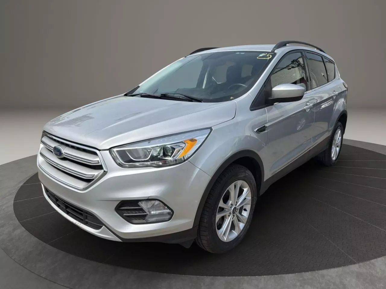 2019 Ford Escape SEL — SUV — 118,170 mi — Garfield, NJ