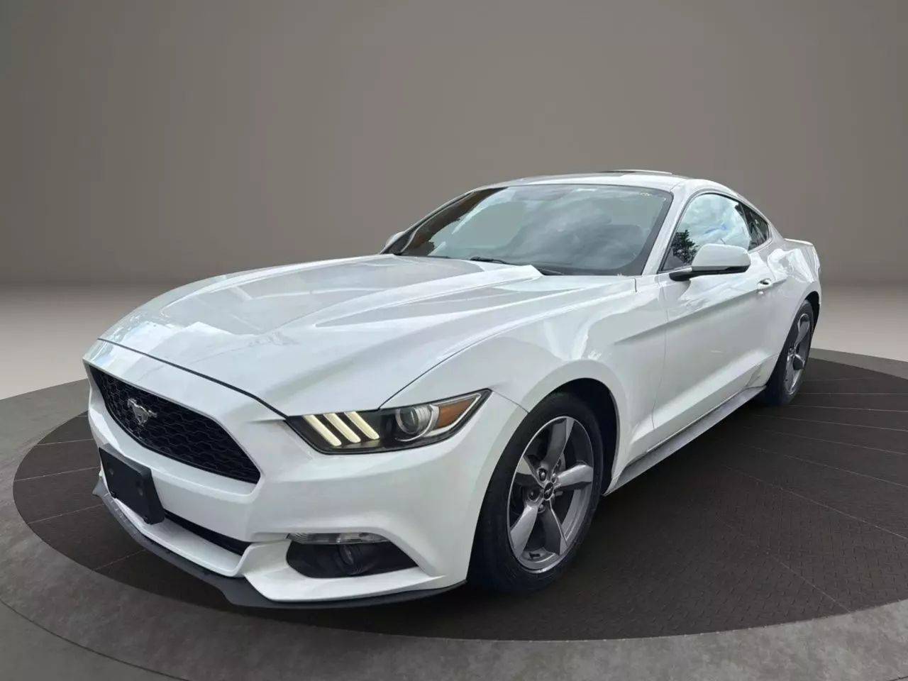 2016 Ford Mustang EcoBoost Premium — Coupe — 74,142 mi — Garfield, NJ