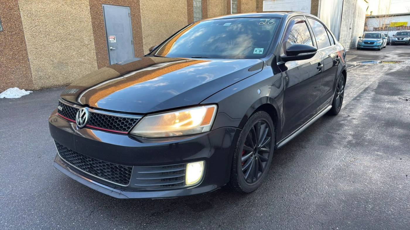 2015 Volkswagen Jetta GLI SE — Sedan — 142,954 mi — Garfield, NJ