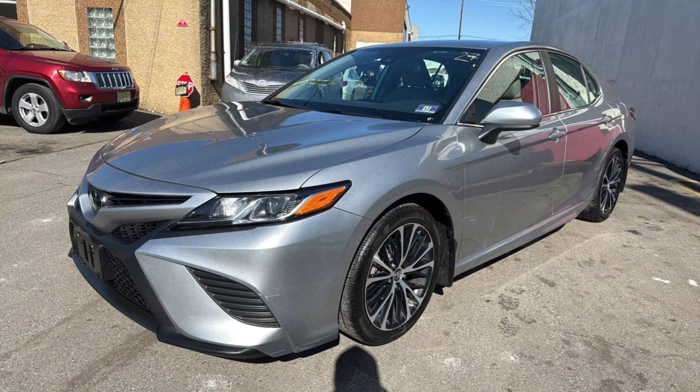 2019 Toyota Camry SE — Sedan — 90,108 mi — Garfield, NJ