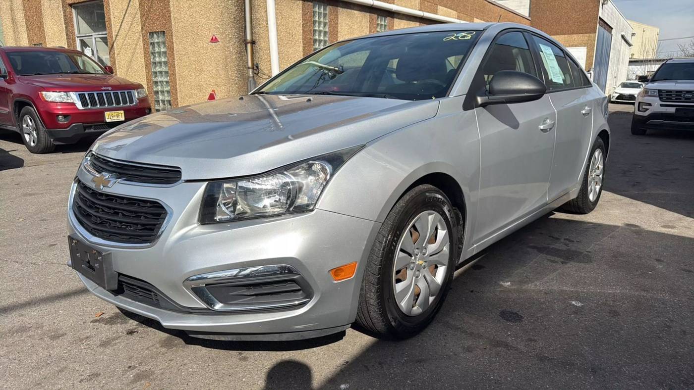 2016 Chevrolet Cruze Limited LS — Sedan — 120,323 mi — Garfield, NJ