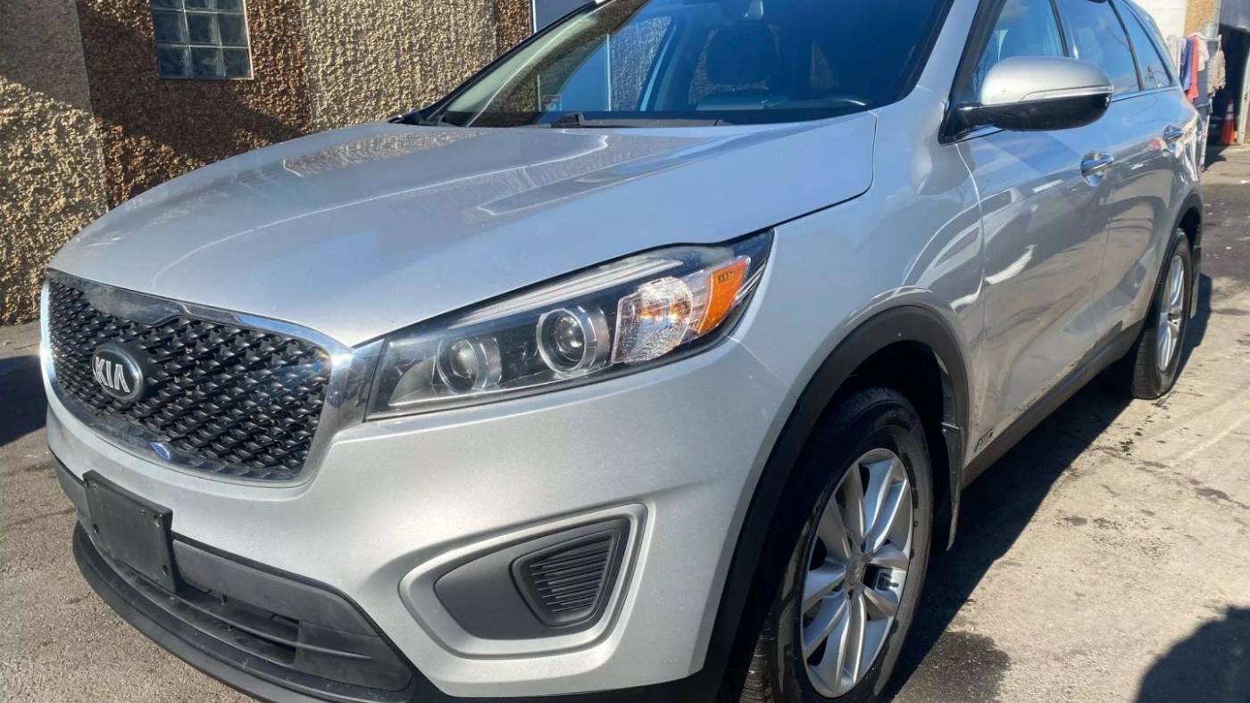2017 Kia Sorento LX — SUV — 127,711 mi — Garfield, NJ
