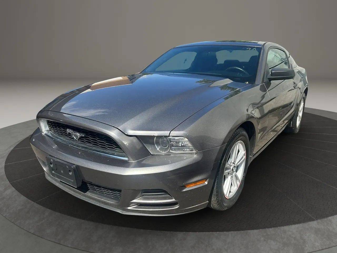 2014 Ford Mustang V6 — Coupe — 81,962 mi — Garfield, NJ