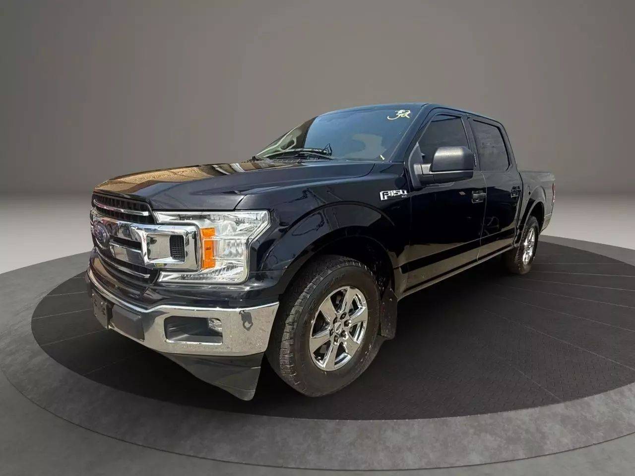 2018 Ford F-150 XLT — Pickup Truck — 118,745 mi — Garfield, NJ