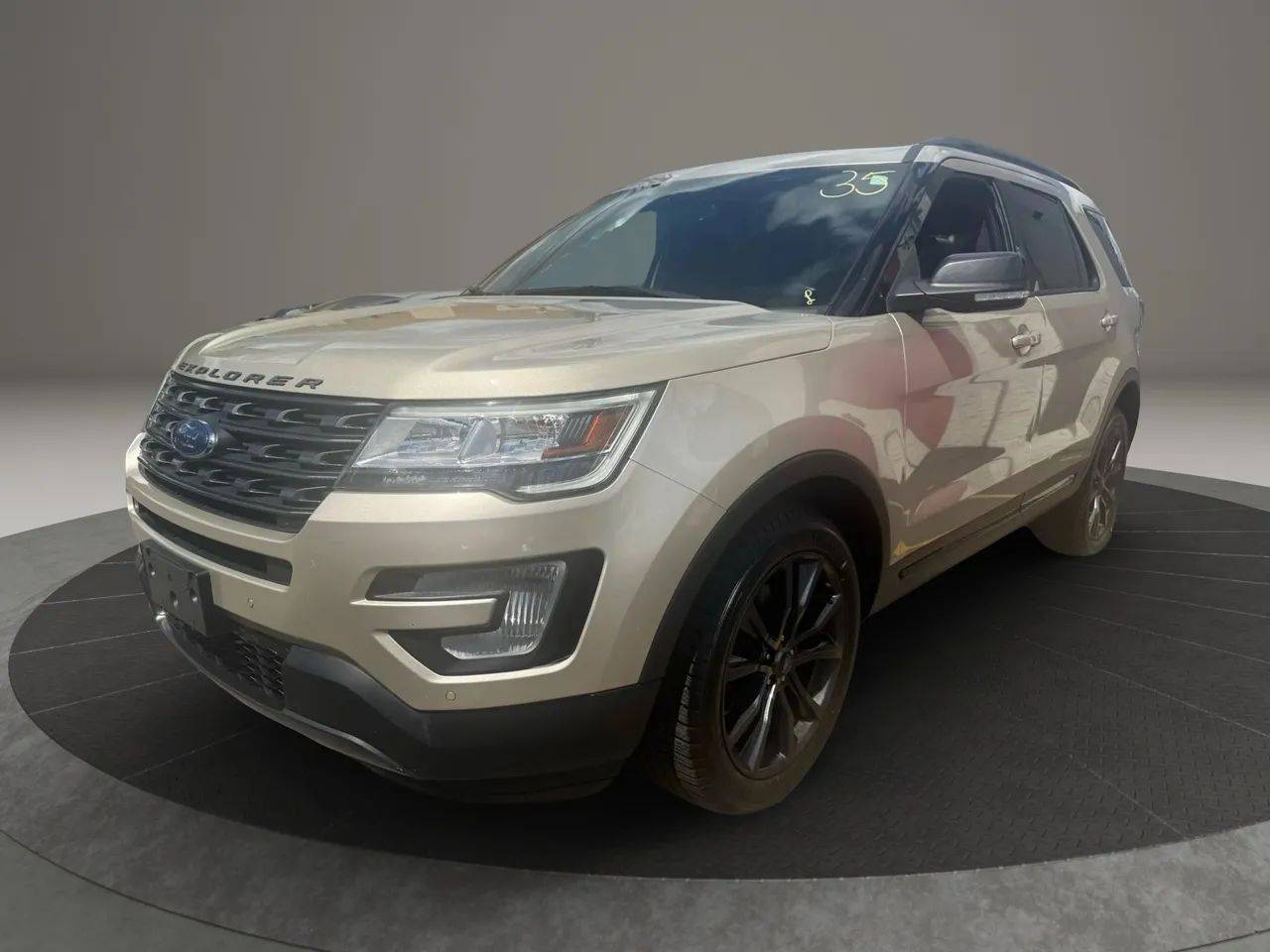 2017 Ford Explorer XLT — SUV — 127,574 mi — Garfield, NJ