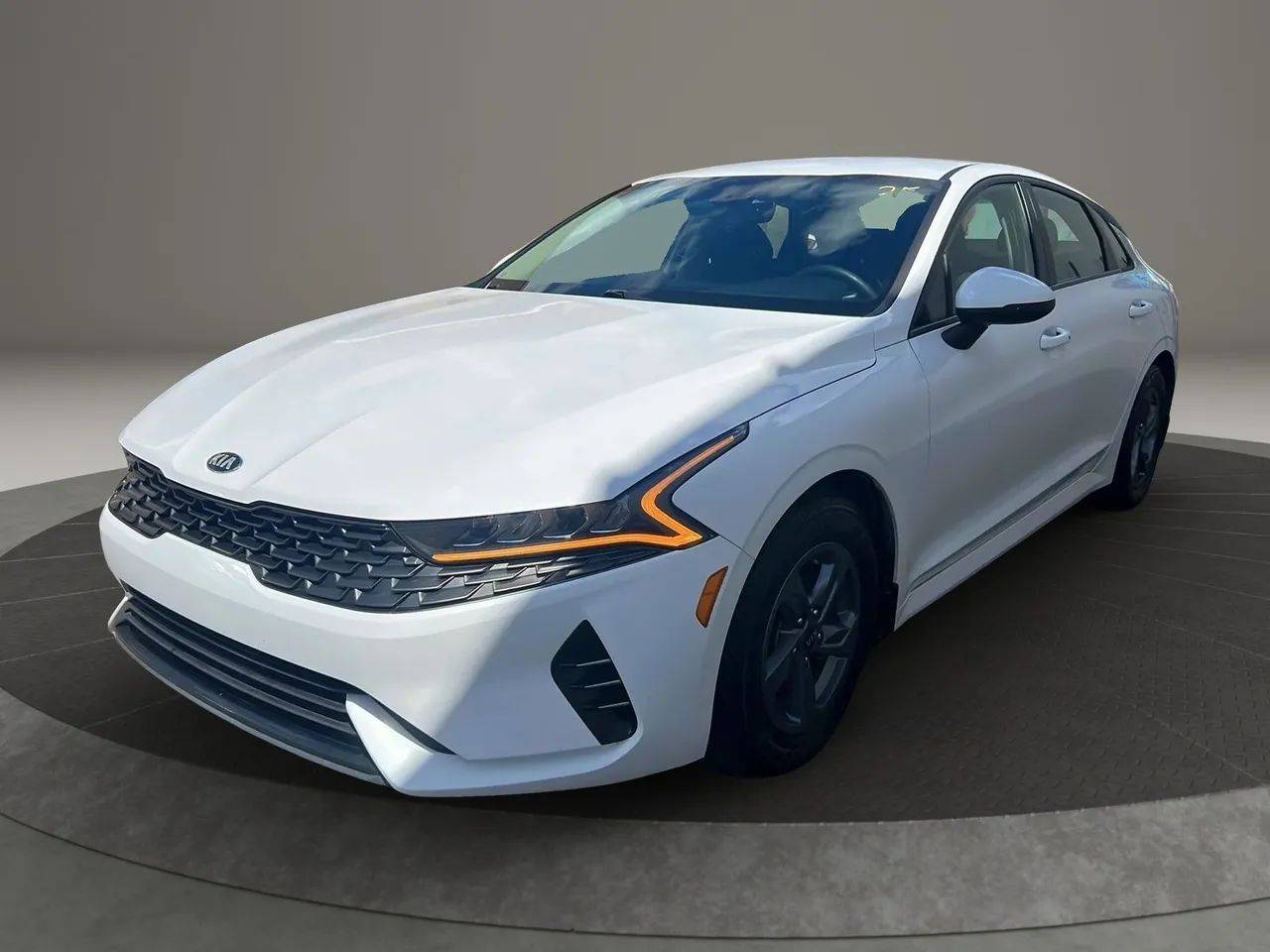 2021 Kia K5 LXS — Sedan — 64,738 mi — Garfield, NJ
