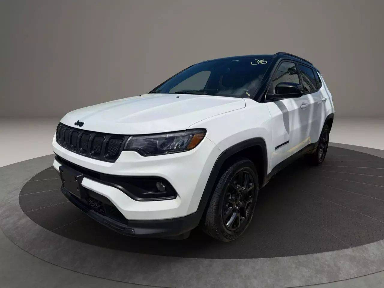 2022 Jeep Compass Altitude — SUV — 119,183 mi — Garfield, NJ