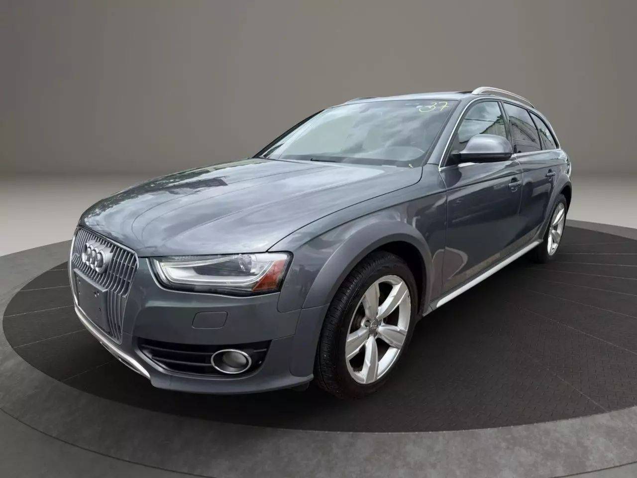 2015 Audi allroad Premium Plus — Wagon — 135,861 mi — Garfield, NJ