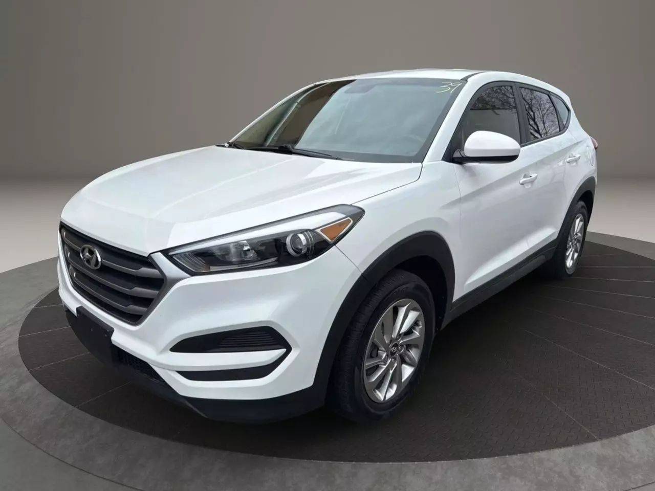 2018 Hyundai Tucson SE — SUV — 92,567 mi — Garfield, NJ