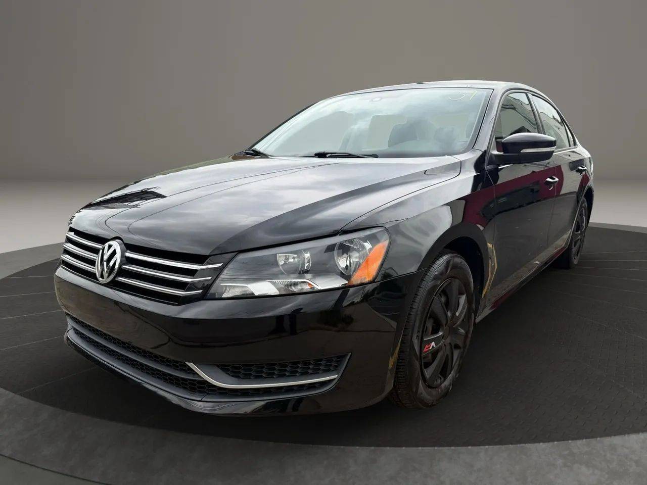 2015 Volkswagen Passat 1.8T S — Sedan — 86,303 mi — Garfield, NJ