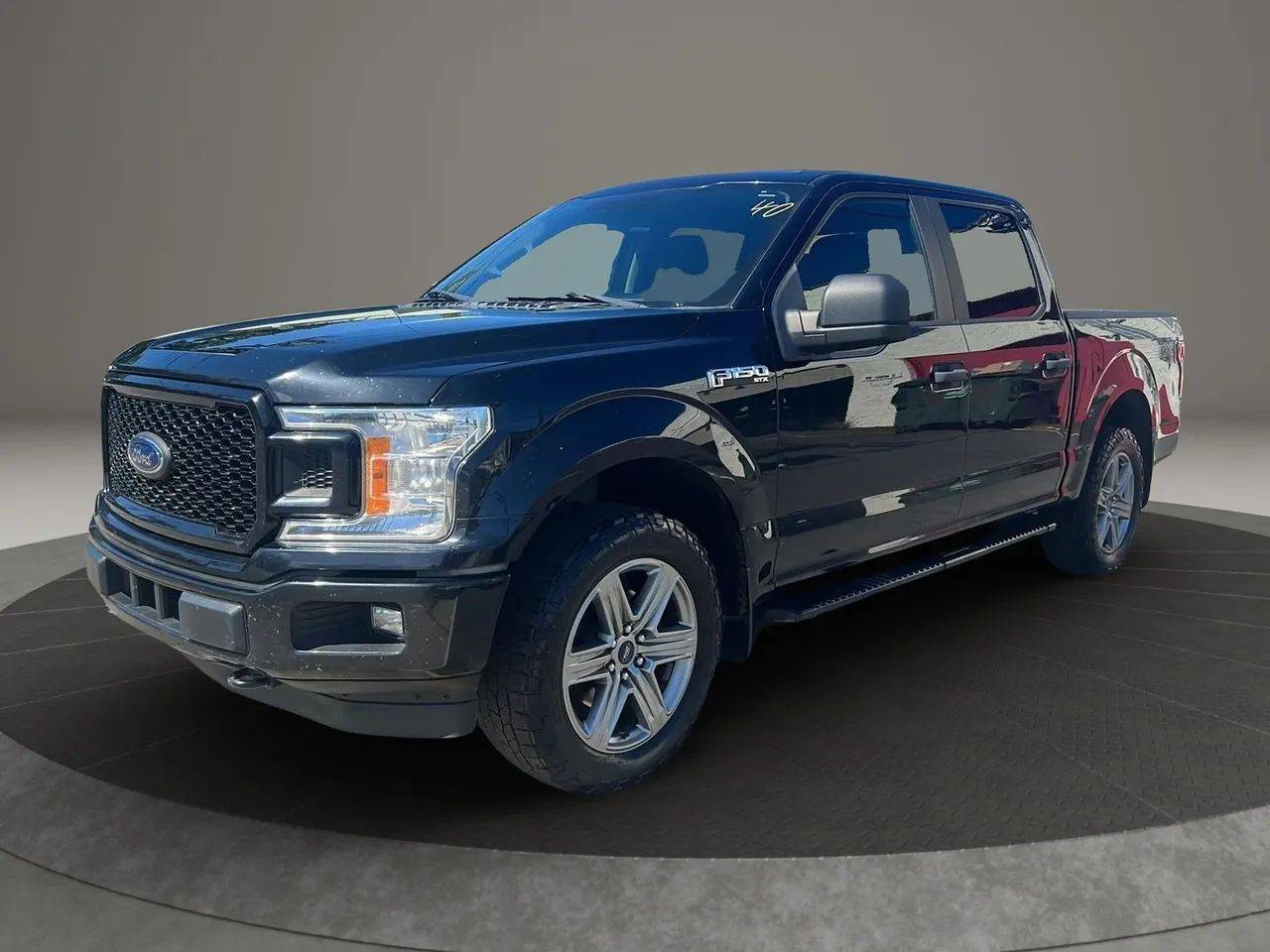 2018 Ford F-150 XL — Pickup Truck — 128,344 mi — Garfield, NJ