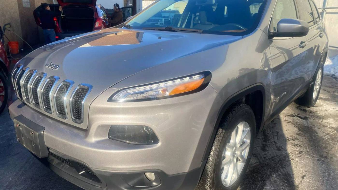 2016 Jeep Cherokee Latitude — SUV — 95,835 mi — Garfield, NJ