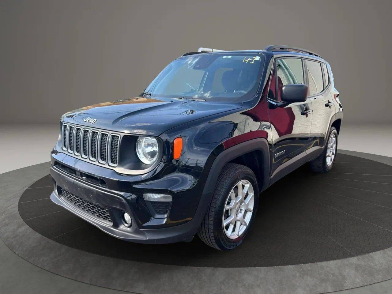 2022 Jeep Renegade Latitude — SUV — 56,260 mi — Garfield, NJ