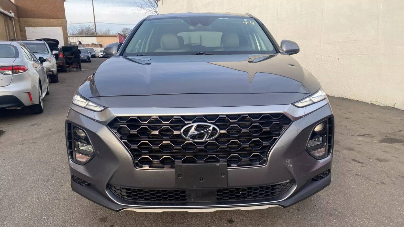 2019 Hyundai Santa Fe SE — SUV — 85,957 mi — Garfield, NJ
