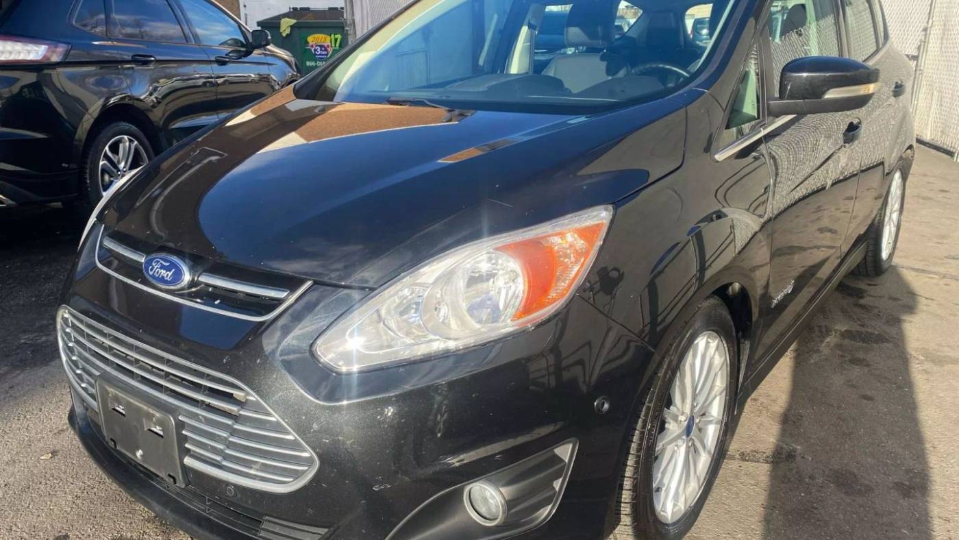 2013 Ford C-Max Hybrid SEL — Sedan — 115,929 mi — Garfield, NJ