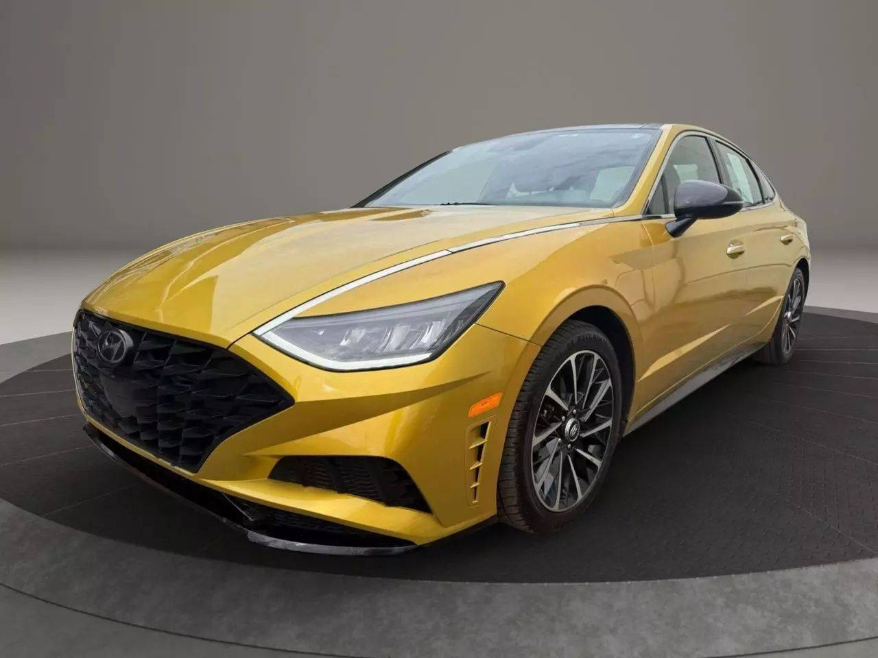 2020 Hyundai Sonata SEL Plus — Sedan — 72,871 mi — Garfield, NJ
