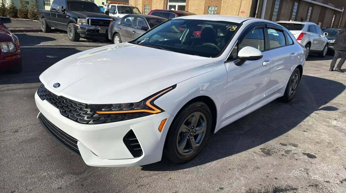 2021 Kia K5 LXS — Sedan — 86,972 mi — Garfield, NJ