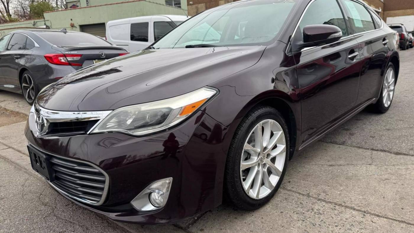 2013 Toyota Avalon Limited — Sedan — 89,627 mi — Garfield, NJ