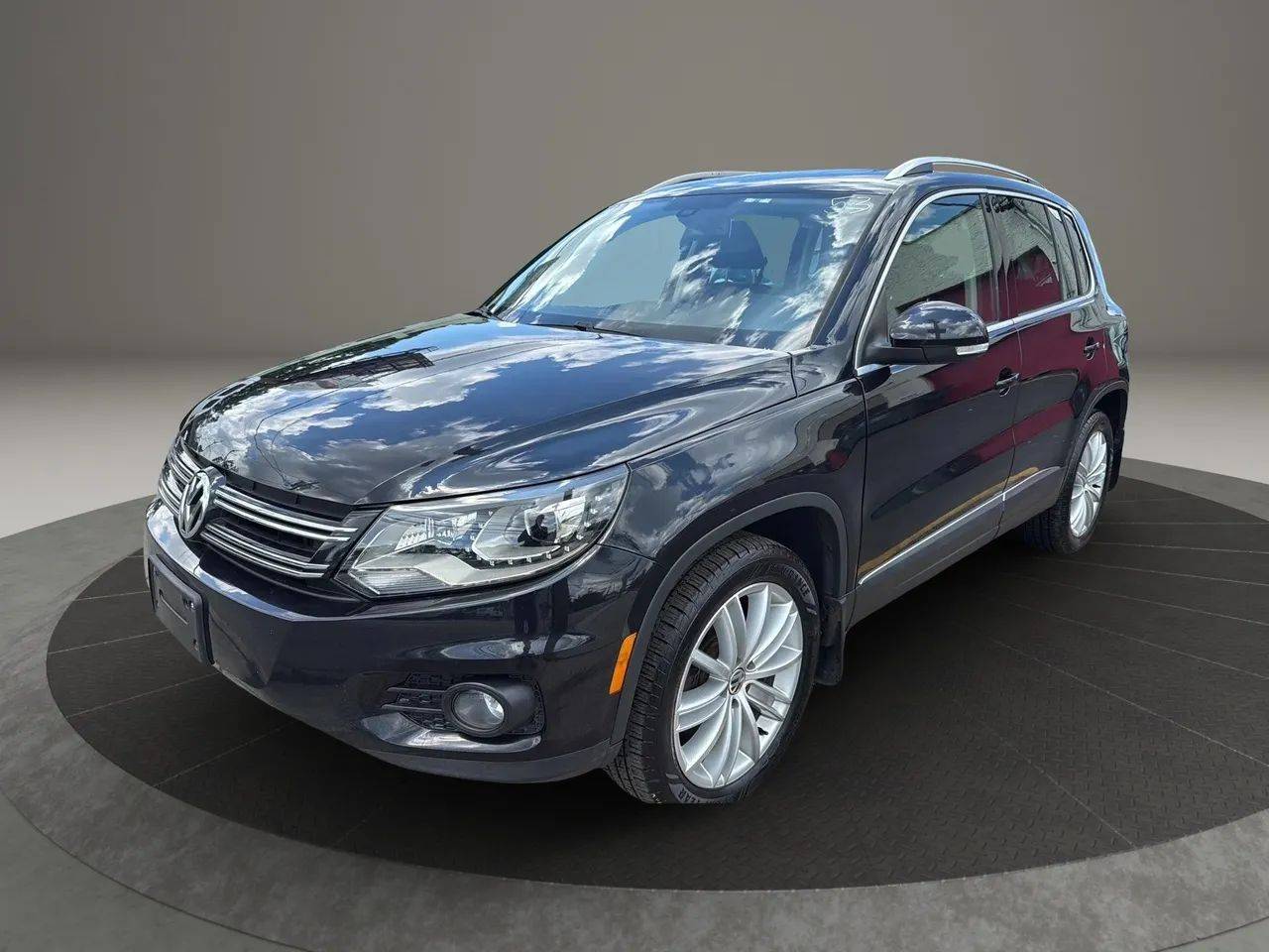 2016 Volkswagen Tiguan SE — SUV — 112,095 mi — Garfield, NJ