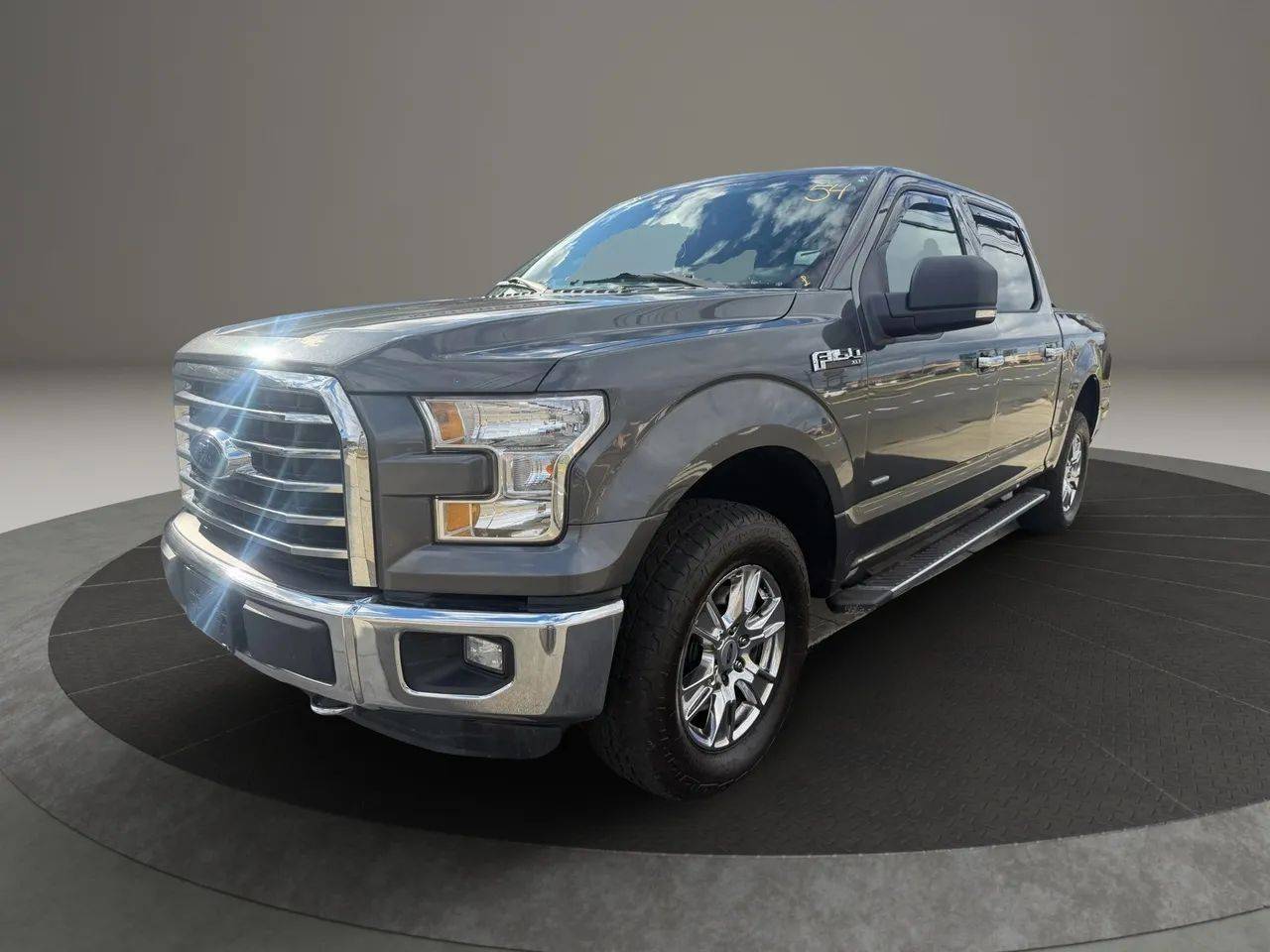 2016 Ford F-150 XLT — Pickup Truck — 122,416 mi — Garfield, NJ