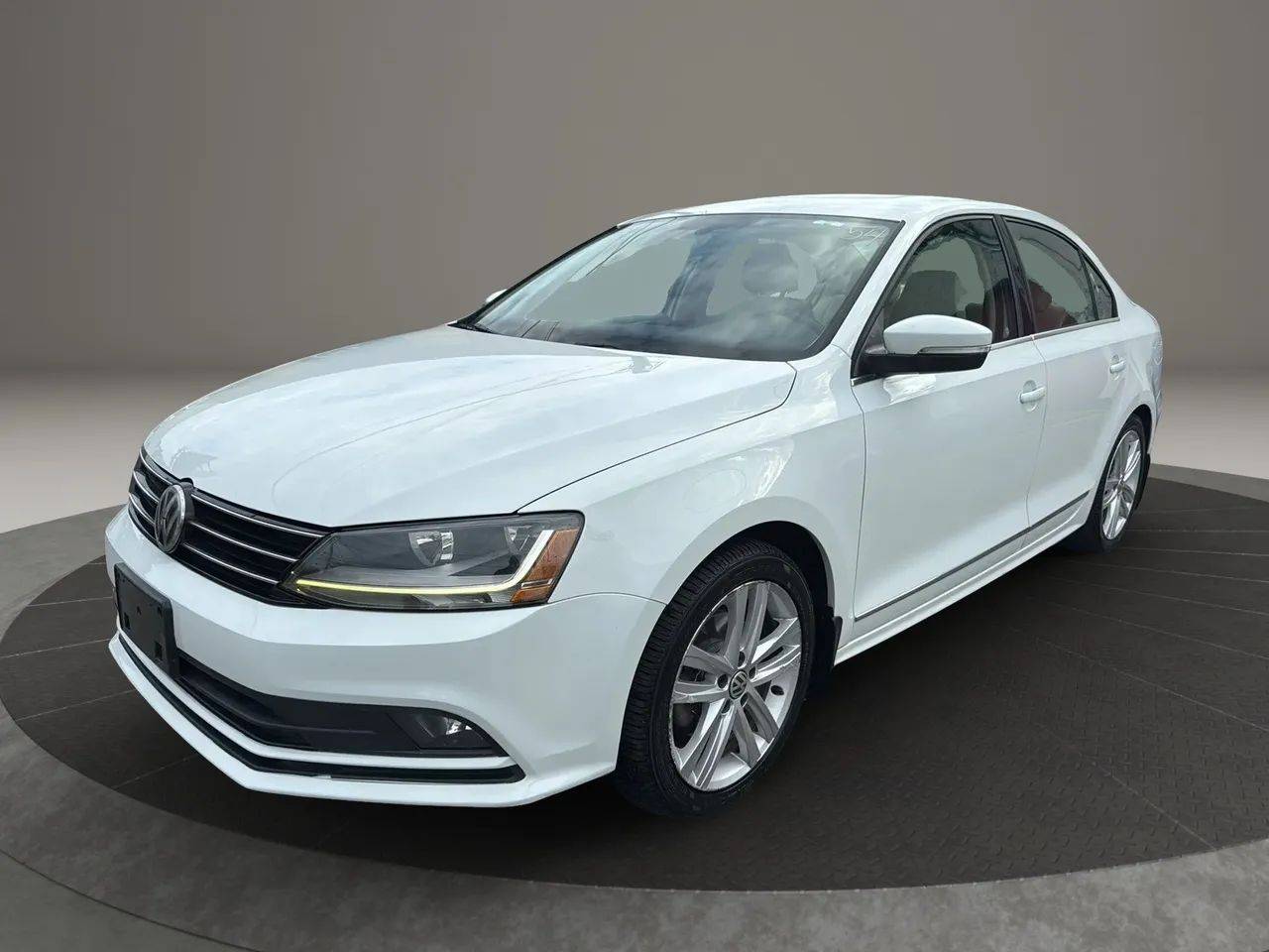 2017 Volkswagen Jetta 1.8T SEL — Sedan — 87,251 mi — Garfield, NJ